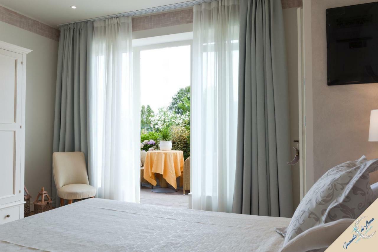 Incanto Di Luna Hotel Сірміоне Екстер'єр фото